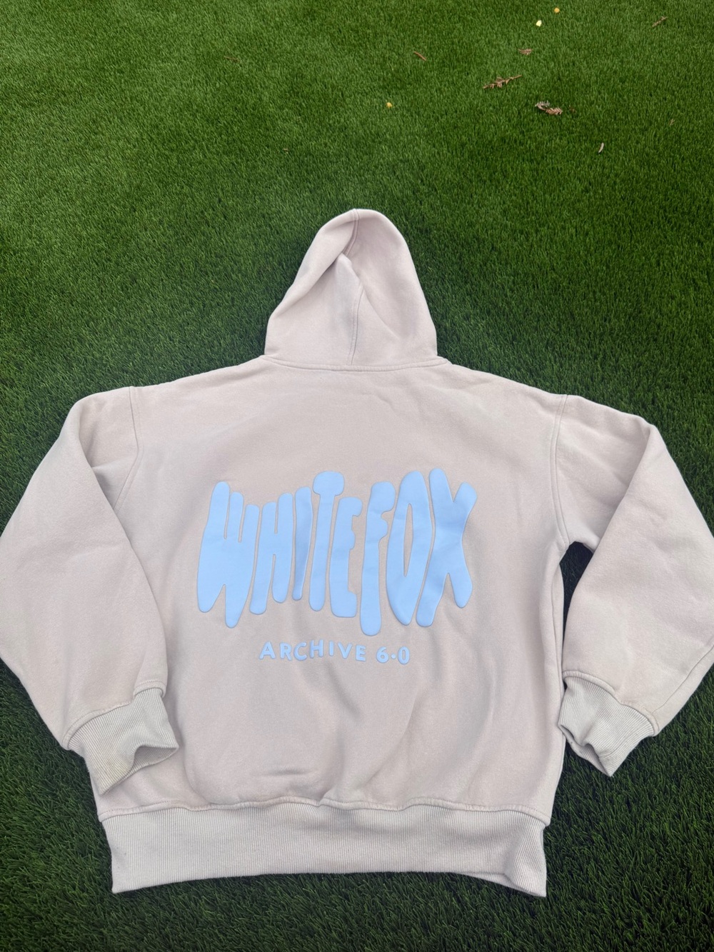 White Fox sweatshirt